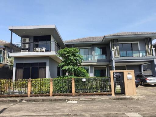For Sale Bangkok Single House The Plant Exclusique Pattanakarn Pattanakan 38 Suan Luang