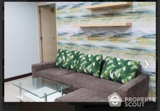 2-BR Condo at Pratunam Prestige Condominium near BTS Phaya Thai