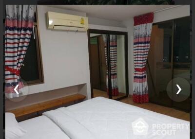 2-BR Condo at Pratunam Prestige Condominium near BTS Phaya Thai