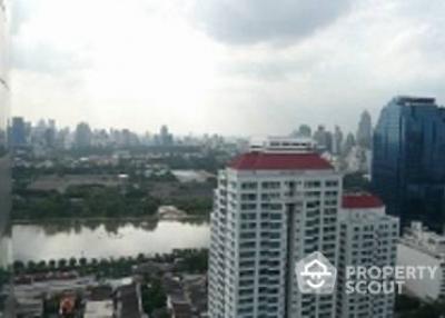 Large 2-BR Condo at Millennium Residence @ Sukhumvit Condominium near MRT Queen Sirikit National
