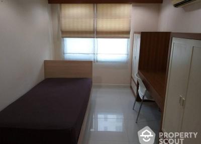 2-BR Condo at Pabhada Silom Condominium near BTS Surasak