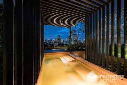 2-BR Condo at Maestro 39 near BTS Phrom Phong