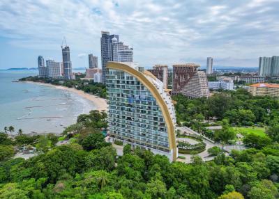 3 Bedrooms Condo in The Cove Pattaya Wongamat C011069