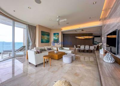 3 Bedrooms Condo in The Cove Pattaya Wongamat C011070