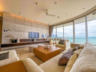 3 Bedrooms Condo in The Cove Pattaya Wongamat C011070