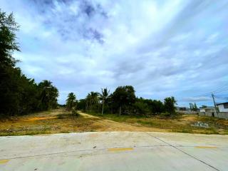 Land in Huay Yai community for sale