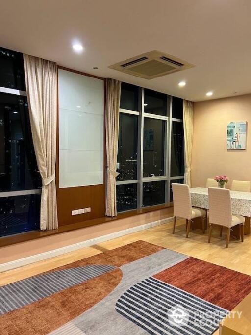 2-BR Condo at Baan Sathorn Chaopraya near BTS Krung Thon Buri