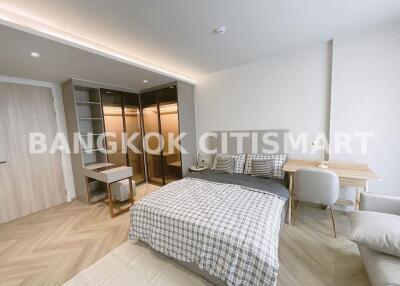 Condo at Chapter Thonglor 25 for rent