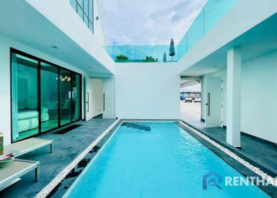 Luxury Nordic Villa in Huay Yai