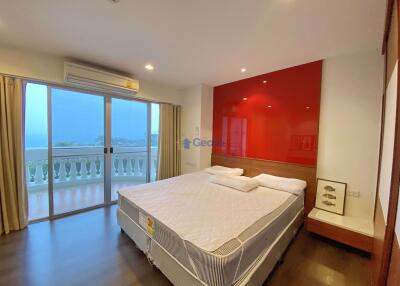 2 Bedrooms Condo in Sky Beach Wongamat C007887