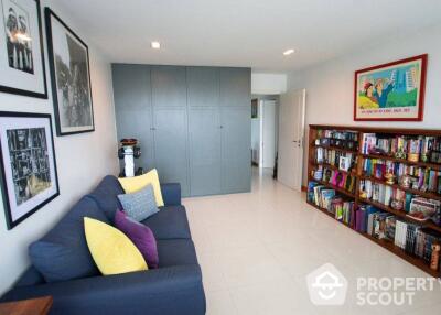 3-BR Condo at The Habitat Sukhumvit 53 Condominium near BTS Thong Lor