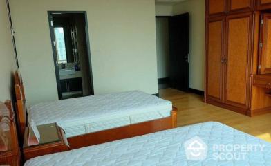 3-BR Condo at The Park Chidlom near BTS Chit Lom (ID 479975)