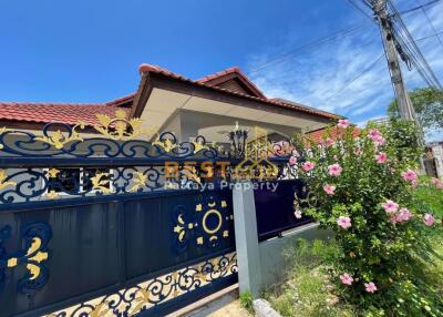 2 Bedrooms Villa / Single House in Royal Park Village Jomtien H011309