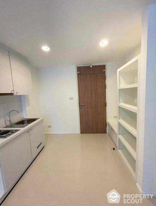 2-BR Condo at Whizdom @ Punnawithi Station near BTS Punnawithi