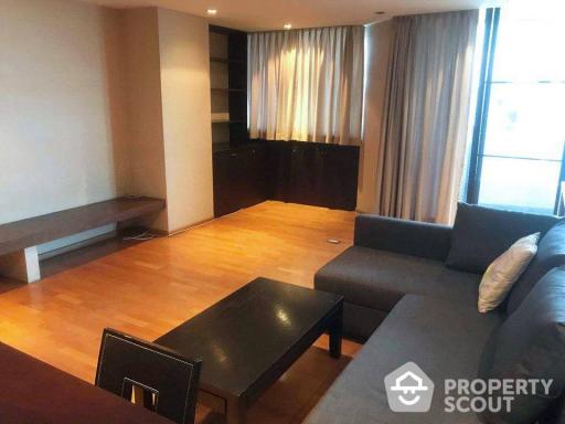 2-BR Condo at Supalai Place Sukhumvit 39 near BTS Phrom Phong