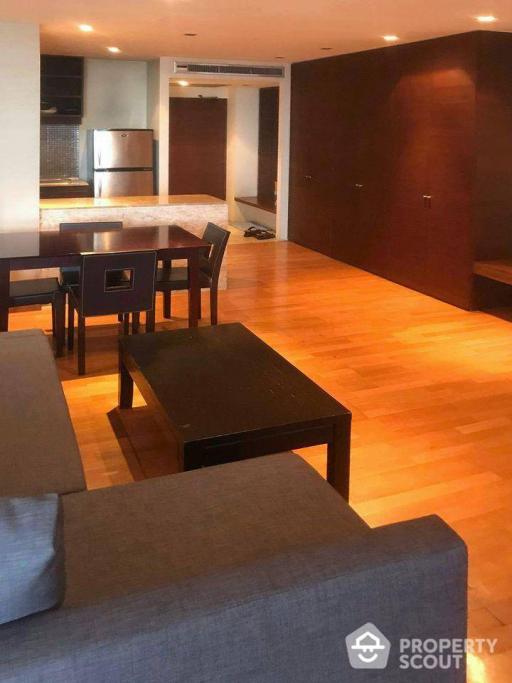 2-BR Condo at Supalai Place Sukhumvit 39 near BTS Phrom Phong