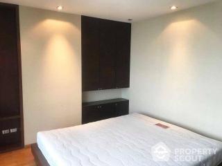 2-BR Condo at Supalai Place Sukhumvit 39 near BTS Phrom Phong