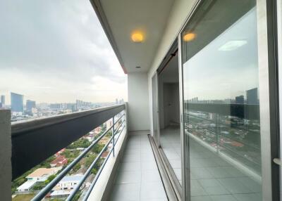 3 bed Condo in Bangna Residence Bang Na Sub District C020417