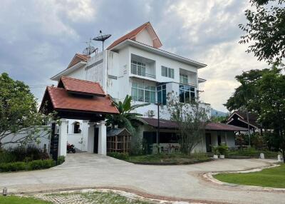 Renovated Boutique Hotel For Rent/Sale Near Nimman