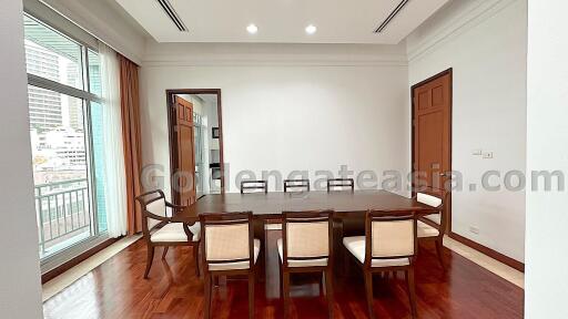 4-Bedroom Penthouse with huge terrace - Ploenchit BTS