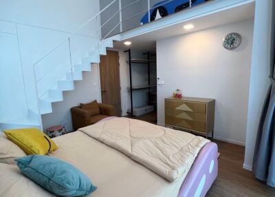 6 bed House Saphansung Sub District H018423