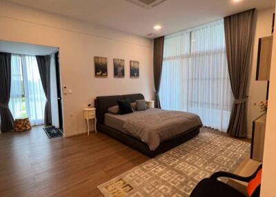 6 bed House Saphansung Sub District H018423