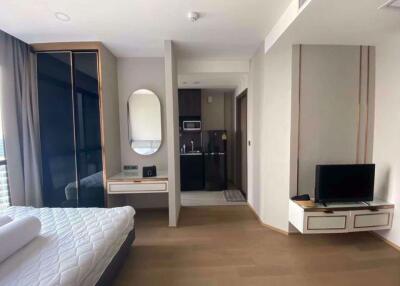 Studio bed Condo in Ashton Chula - Silom Mahaphruettharam Sub District C018245