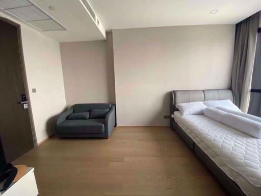 Studio bed Condo in Ashton Chula - Silom Mahaphruettharam Sub District C018245