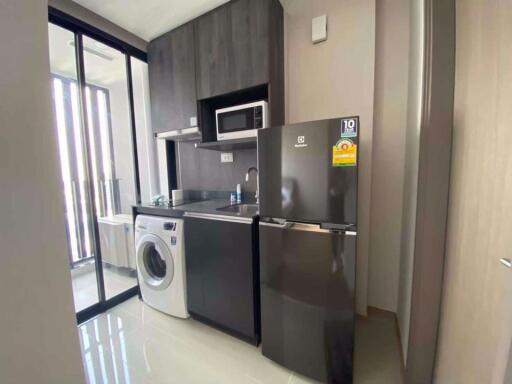 Studio bed Condo in Ashton Chula - Silom Mahaphruettharam Sub District C018245