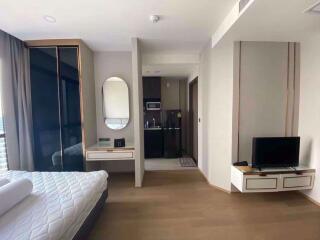 Studio bed Condo in Ashton Chula - Silom Mahaphruettharam Sub District C018245