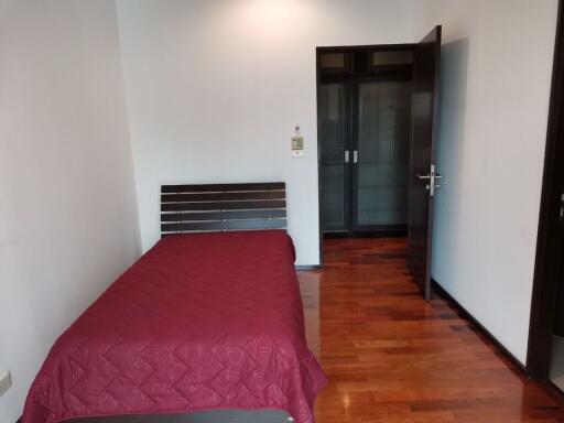 2 bed Condo in Noble Ora Khlong Tan Nuea Sub District C018054