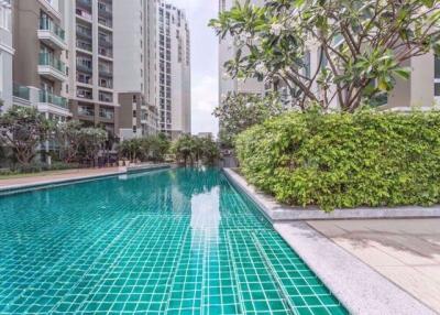 3 bed Penthouse in Belle Grand Rama 9 Huai Khwang Sub District P017888