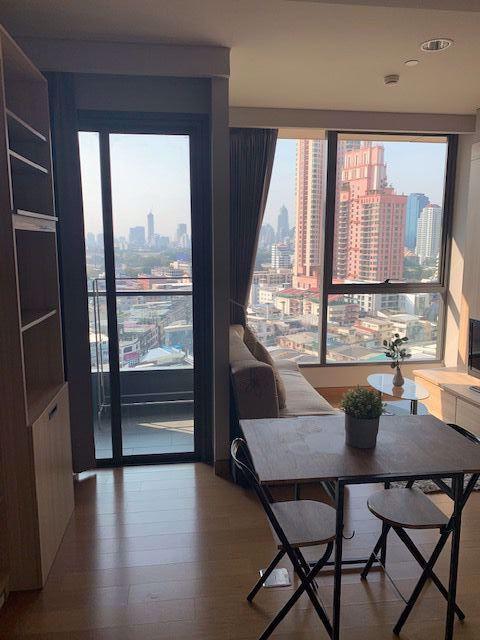 1 bed Condo in The Lumpini 24 Khlongtan Sub District C014378