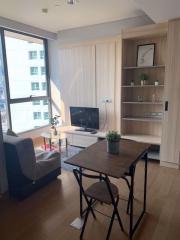 1 bed Condo in The Lumpini 24 Khlongtan Sub District C014378