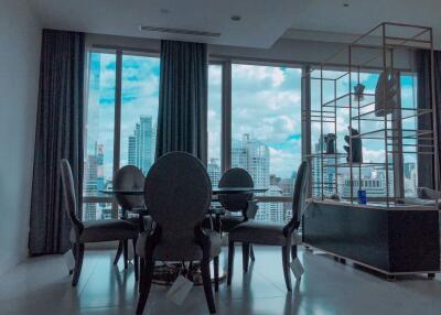 2 bed Condo in 185 Rajadamri Lumphini Sub District C11393