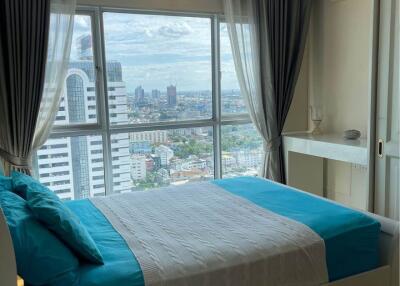 Hive Sukhumvit 65 1-Bedroom 1-Bathroom Fully-Furnished Condo for Rent