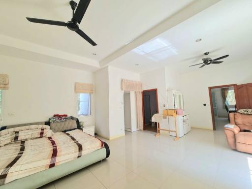 5Bedrooms East Pattaya House for Sale