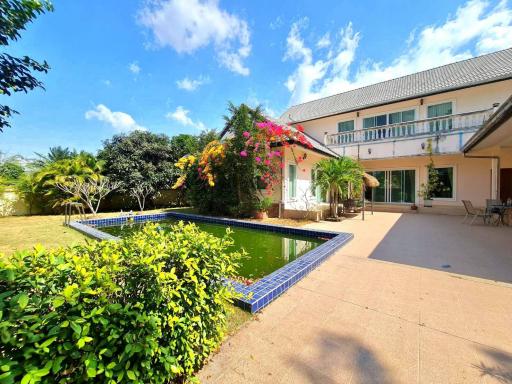 5Bedrooms East Pattaya House for Sale