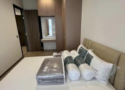 RHYTHM Charoenkrung Pavillion 1-Bedroom 1-Bathroom Fully-Furnished Condo for Rent