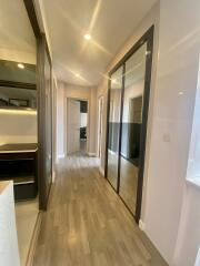 1-Bedroom 2-Bathroom Fully-Furnished with walk-in closet/wardrobe for Rent