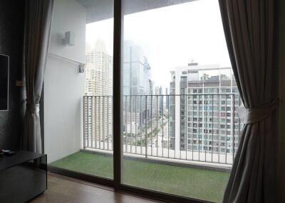 Nara 9 1-Bedroom 1-Bathroom Fully-Furnished Condo for Rent