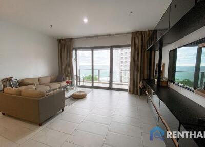 Beachfront with Beach Access Condo for Sale in Wongamat!