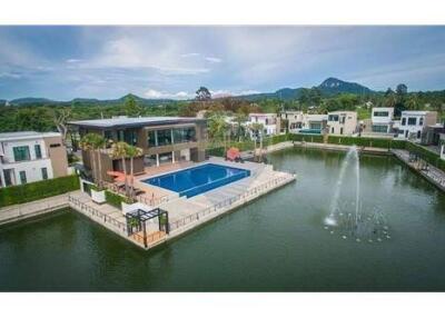 Pool Villa, Grand Valley, Pattaya