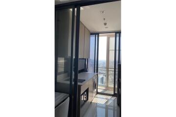 A Beautiful Bird View Delux Condo/ Cutting throat price at 8.18 million (+ tenant agreement)