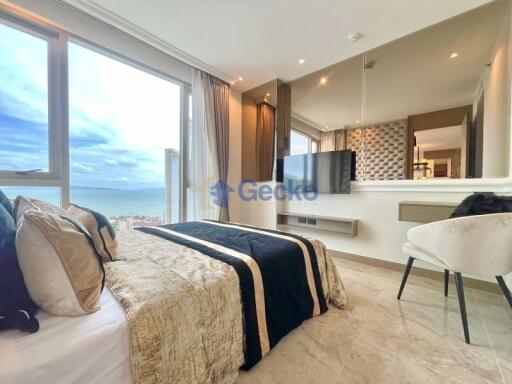 2 Bedrooms Condo in The Riviera Ocean Drive Jomtien C011140