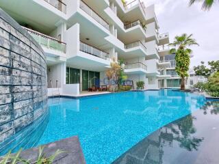 2 Bedrooms Condo in Sanctuary Wongamat C011133