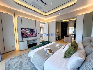 4 Bedrooms House in Chieftain East Pattaya H011124