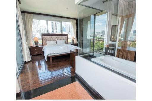 For rent pet friendly apartment 4 beds in Sathorn,Suanplu BTS Chong Nonsi