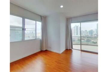 !! Family Friendly - Spacious unit 3 bedrooms - Secured compound - Baan Suan Plu - 920071001-12355