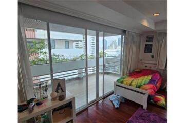 Pet Friendly - Penthouse 4 Bedrooms - High rise apartment - Asoke